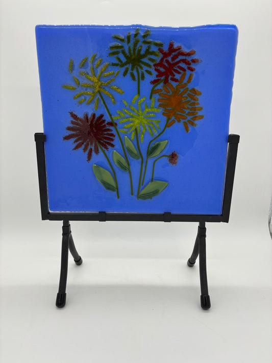 Glass on Stand - Flowers on Blue